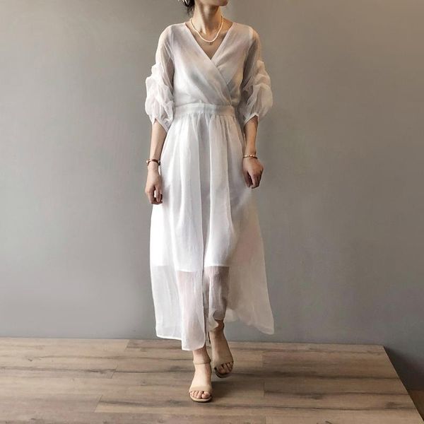 party dresses yeeloca elegant v-neck dress women's 2021 summer french sweet pile sleeve vestidos korean a-line mid-calf bottom, White;black
party dresses yeeloca elegant v-neck dress women's 2021 summer french sweet pile sleeve vestidos korean a-line mid-calf bottom, White;black