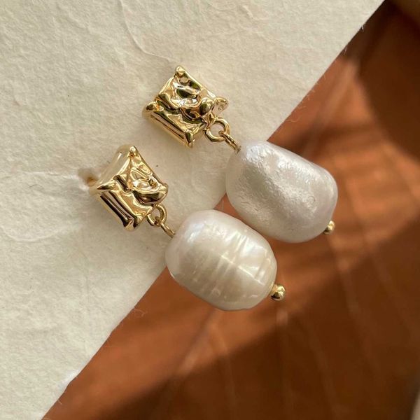 202 temperament simple fresh water pearl earrings net red cool gentle earrings g5-6, Silver
202 temperament simple fresh water pearl earrings net red cool gentle earrings g5-6, Silver