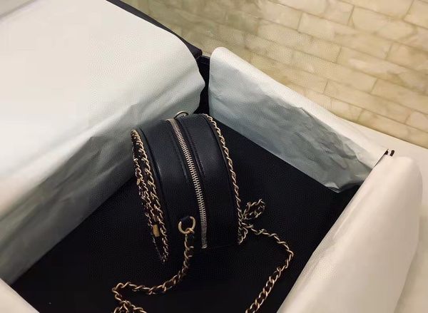 ladies leather bag 7a high-end custom quality single shoulder bag across the hip casual designer ap0365 6.86
ladies leather bag 7a high-end custom quality single shoulder bag across the hip casual designer ap0365 6.86