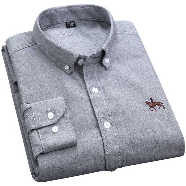 plus size 6xl men's shirts fabric oxford 100% cotton fashion casual formal business solid striped soft slim fit button male 210609, White;black
plus size 6xl men's shirts fabric oxford 100% cotton fashion casual formal business solid striped soft slim fit button male 210609, White;black