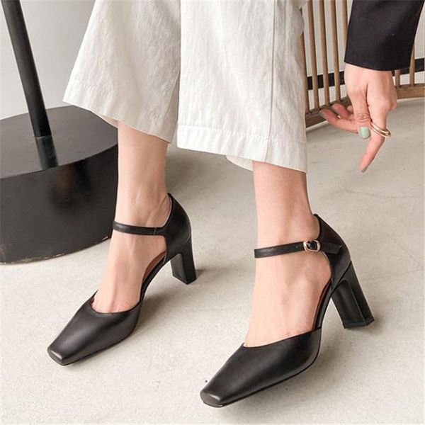 elegant genuine leather sandals lady ankle strap square toe high heels dress party women shoes 2021 summer black beige
elegant genuine leather sandals lady ankle strap square toe high heels dress party women shoes 2021 summer black beige