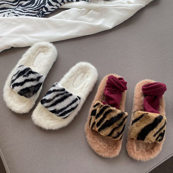 Women Furry Slipper High Quality Real Hair Sandal Causal Winter Warm Fur Slides Ladies Flat Heel House Women Slipper Shoes, White
Women Furry Slipper High Quality Real Hair Sandal Causal Winter Warm Fur Slides Ladies Flat Heel House Women Slipper Shoes, White