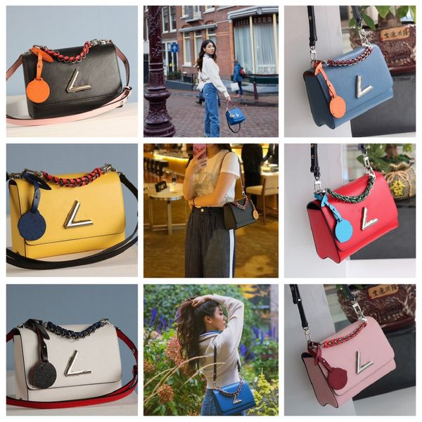 genuine leather women twist shoulder bag v lock flap handbag calfskin denim women's crossbody bags lady pochette 
genuine leather women twist shoulder bag v lock flap handbag calfskin denim women's crossbody bags lady pochette