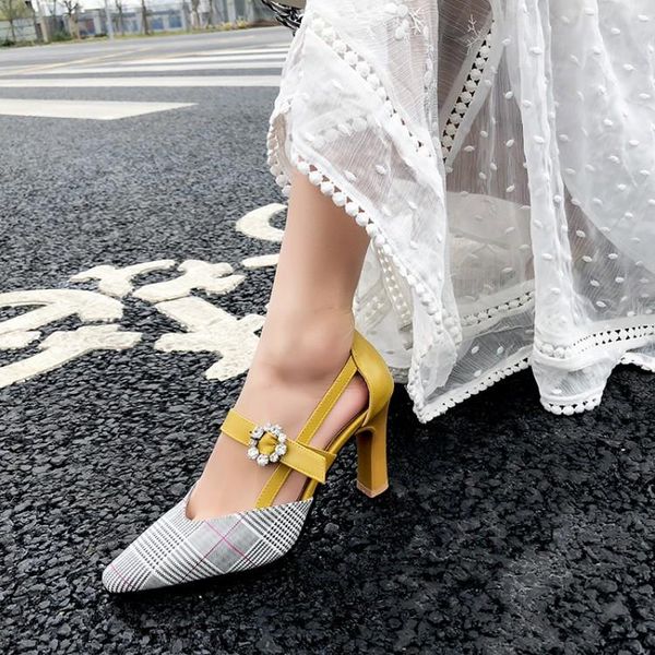 fashion plaid square high heels sandals women crystal toe party dress evening lady shoe 2021 summer 34-43 shoes, Black
fashion plaid square high heels sandals women crystal toe party dress evening lady shoe 2021 summer 34-43 shoes, Black