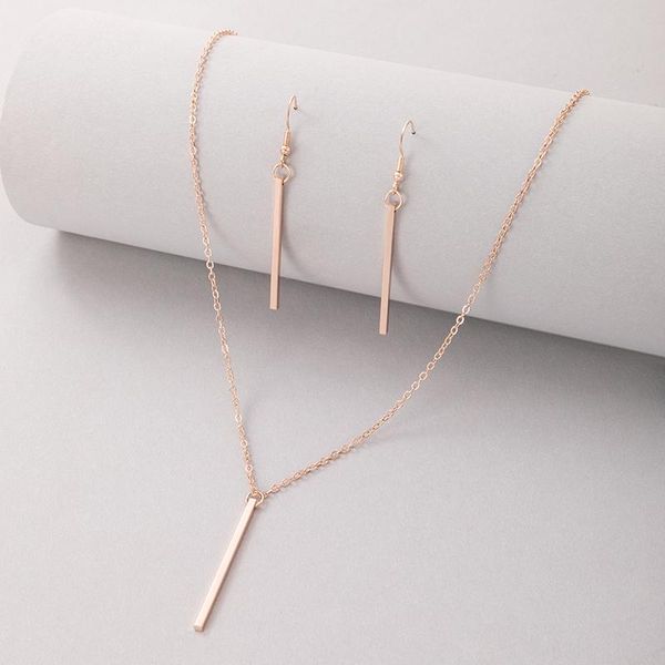 chokers huatang bohemian geometric pendant necklace earrings set for women simple rose gold alloy clavicle chain lady jewelry gift 19752, Golden;silver
chokers huatang bohemian geometric pendant necklace earrings set for women simple rose gold alloy clavicle chain lady jewelry gift 19752, Golden;silver