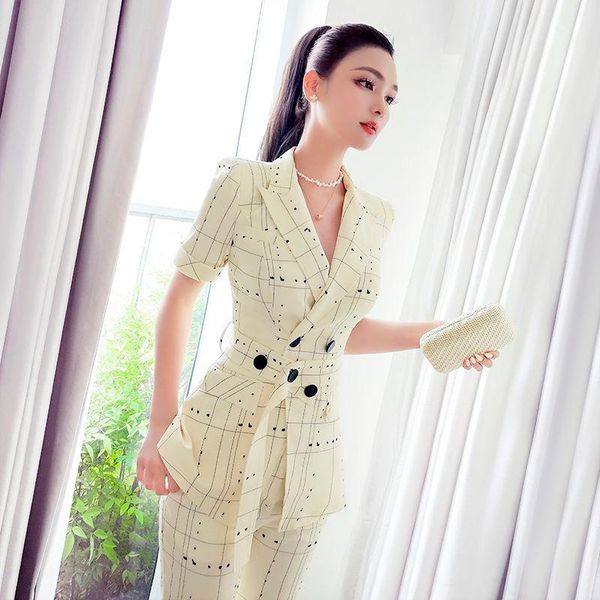 women's two piece pants 2021 blazer da donna estivo cappotto 2 pezzi set elegante abito lavoro per ufficio doppiopetto, White
women's two piece pants 2021 blazer da donna estivo cappotto 2 pezzi set elegante abito lavoro per ufficio doppiopetto, White