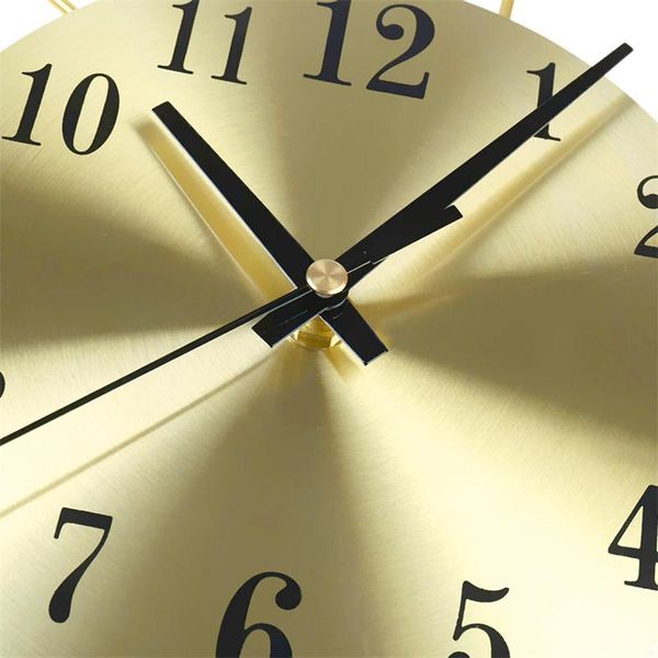 wall clocks ly round metal clock diamond leaf petals personalized art decoration for home living room office
wall clocks ly round metal clock diamond leaf petals personalized art decoration for home living room office