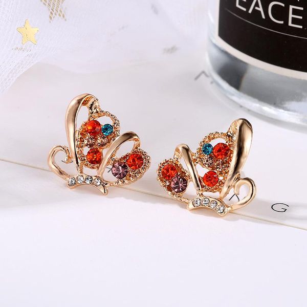 earring women butterfly stud woman fashion geometric jewelry girls gold color korean classic alloy colorful oorbellen, Golden;silver
earring women butterfly stud woman fashion geometric jewelry girls gold color korean classic alloy colorful oorbellen, Golden;silver