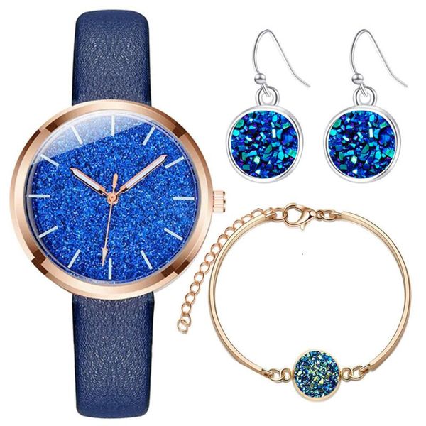 wristwatches twinkle color quartz watch women send crystal earrings and bracelet jewelry set personality watches fashion 2021 pu, Slivery;brown
wristwatches twinkle color quartz watch women send crystal earrings and bracelet jewelry set personality watches fashion 2021 pu, Slivery;brown