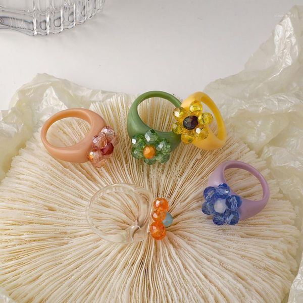 wedding rings 2021 korean fashion oval multicolor cute crystal flower ring color braided wide brim ladies jewelry party gift for girlfriend1, Slivery;golden
wedding rings 2021 korean fashion oval multicolor cute crystal flower ring color braided wide brim ladies jewelry party gift for girlfriend1, Slivery;golden