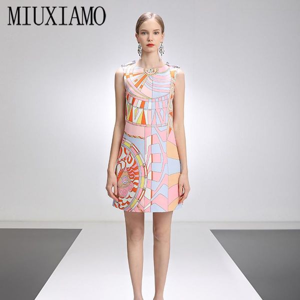 casual dresses miuximao 2021 spring summer party dress abstract flower diamonds above knee tank office lady women vestidos, Black;gray
casual dresses miuximao 2021 spring summer party dress abstract flower diamonds above knee tank office lady women vestidos, Black;gray