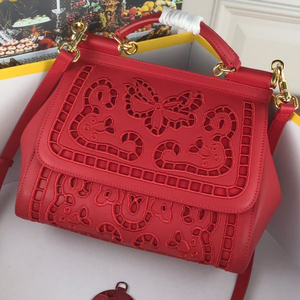 2021 hollow embroidery fashion ladies handbag women shoulder bag cover genuine leather pillow bags size 25*20*12
2021 hollow embroidery fashion ladies handbag women shoulder bag cover genuine leather pillow bags size 25*20*12