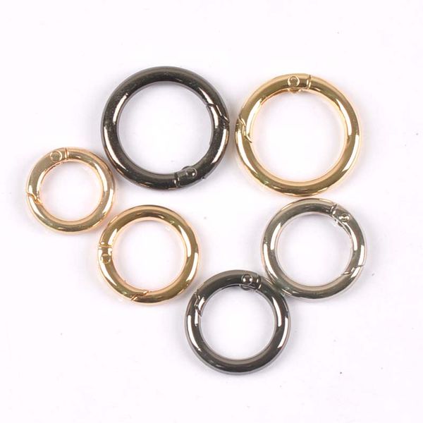 4pcs silver black gold circle ring connection bag hook diy accessories round carabiner shoes belt spring keyring buckles c2152
4pcs silver black gold circle ring connection bag hook diy accessories round carabiner shoes belt spring keyring buckles c2152