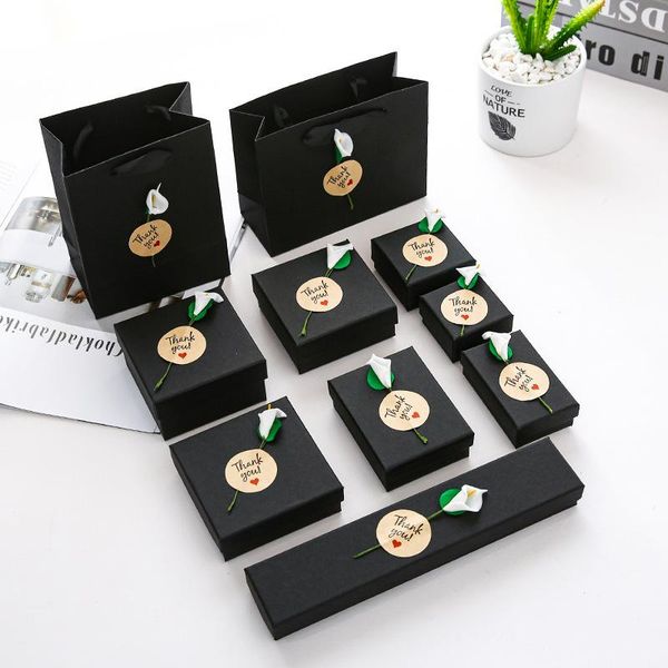 multi-size horseshoe flower black gift boxs personalized jewelry box cute for jewellery christmas anniversary gifts family decor wrap
multi-size horseshoe flower black gift boxs personalized jewelry box cute for jewellery christmas anniversary gifts family decor wrap