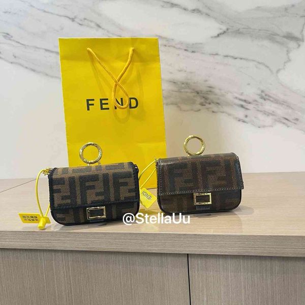 2021 spring and summer ff old flower mini small french stick chain bag zero wallet women's single shoulder messenger bag decorationzly
2021 spring and summer ff old flower mini small french stick chain bag zero wallet women's single shoulder messenger bag decorationzly