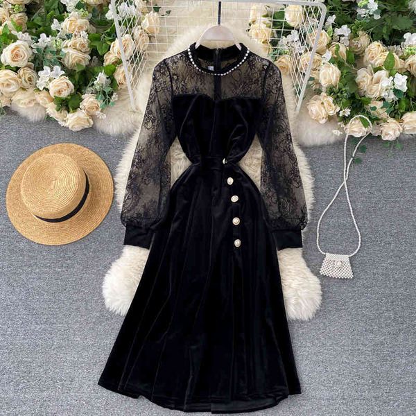 autumn winter women lace mesh patchwork velvet dress female puff long sleeve see-through black beading vestidos fashion 210426, Black;gray
autumn winter women lace mesh patchwork velvet dress female puff long sleeve see-through black beading vestidos fashion 210426, Black;gray
