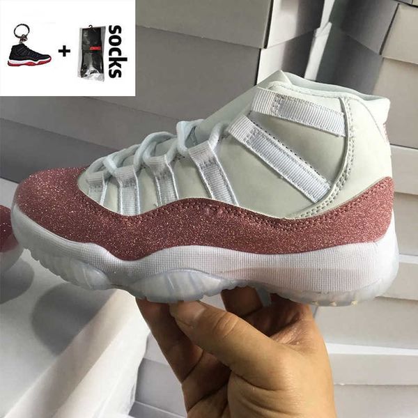 jumpman 11 men womens basketball shoes 2021 high 11s xi 25th anniversary cap and gown gamma blue sports sneakers trainersnzue
jumpman 11 men womens basketball shoes 2021 high 11s xi 25th anniversary cap and gown gamma blue sports sneakers trainersnzue