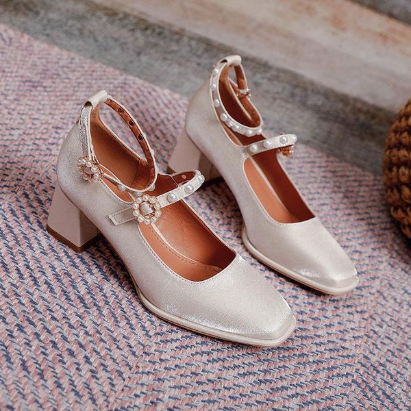 dress shoes retro wedding woman beads satin pumps thick high heels women 2021 pearl flower buckle strap mary janes talons hauts, Black
dress shoes retro wedding woman beads satin pumps thick high heels women 2021 pearl flower buckle strap mary janes talons hauts, Black