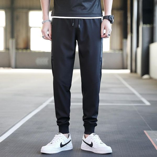 men's pants young students boys' summer thin legged nine point trend korean style all over black sports casual trousers
men's pants young students boys' summer thin legged nine point trend korean style all over black sports casual trousers