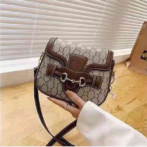 2022 factory outlet online early autumn women's classic saddle bag versatile good quality single shoulder messenger high
2022 factory outlet online early autumn women's classic saddle bag versatile good quality single shoulder messenger high