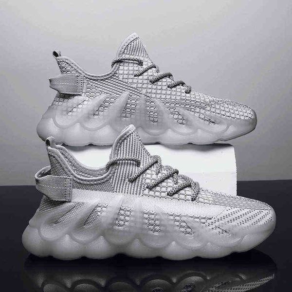 2021 spring and autumn flying woven men's running shoes breathable fashion trend ocs casual
2021 spring and autumn flying woven men's running shoes breathable fashion trend ocs casual