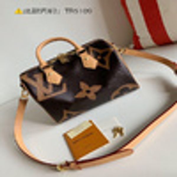 libobo6_1 k5la m44341 backpacks handbags iconic handles shoulder bags totes cross body bag clutches evening oxidized leather business, Red;black
libobo6_1 k5la m44341 backpacks handbags iconic handles shoulder bags totes cross body bag clutches evening oxidized leather business, Red;black