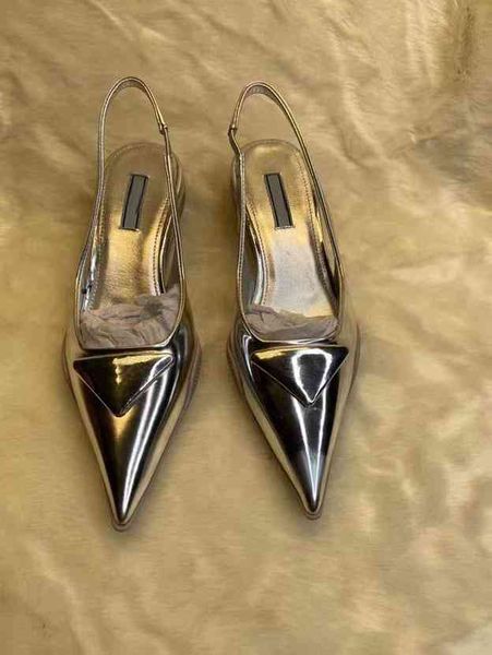 sandals women's sandals designer shoes fashion pointy paint real leather back trip strap snake bottom middle heel 3cm triangle zym5, Black
sandals women's sandals designer shoes fashion pointy paint real leather back trip strap snake bottom middle heel 3cm triangle zym5, Black