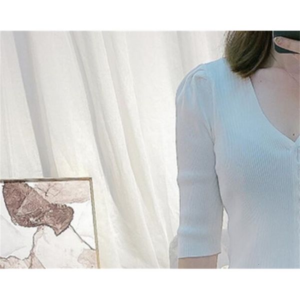sweater 2021 autumn and winter temperament v-neck wave pattern slim-fit short women's knitted with diamonds msmc, White;black
sweater 2021 autumn and winter temperament v-neck wave pattern slim-fit short women's knitted with diamonds msmc, White;black