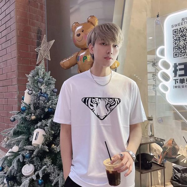 new mens womens designer t shirts printed fashion hip hop style high man t-shirt 100% cotton casual tees short sleeve luxe, White;black
new mens womens designer t shirts printed fashion hip hop style high man t-shirt 100% cotton casual tees short sleeve luxe, White;black