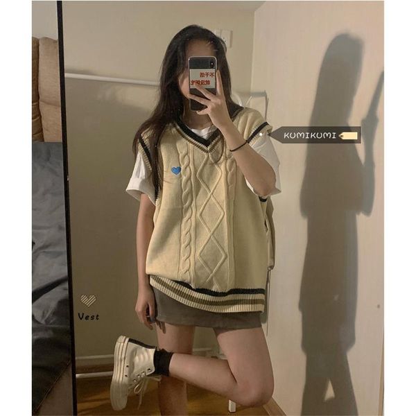 women's vests kumikumi college style v-neck niche loose knit vest autumn age reduction casual sleeveless, Black;white
women's vests kumikumi college style v-neck niche loose knit vest autumn age reduction casual sleeveless, Black;white