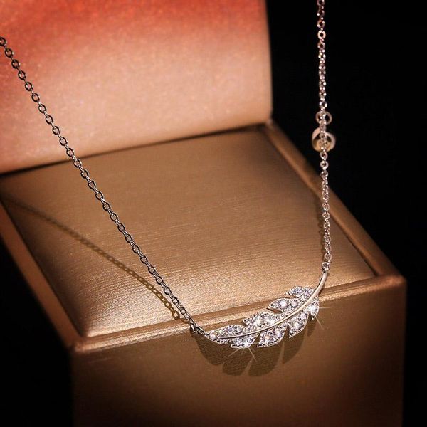 pendant necklaces 2021 leaf pendants for women feather choker chain crystal white gold color fashion jewelry kbn378, Silver
pendant necklaces 2021 leaf pendants for women feather choker chain crystal white gold color fashion jewelry kbn378, Silver