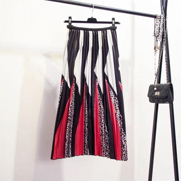 skirts 2021 spring european explosion models a-type leopard high elastic pleated skirt street style, Black
skirts 2021 spring european explosion models a-type leopard high elastic pleated skirt street style, Black