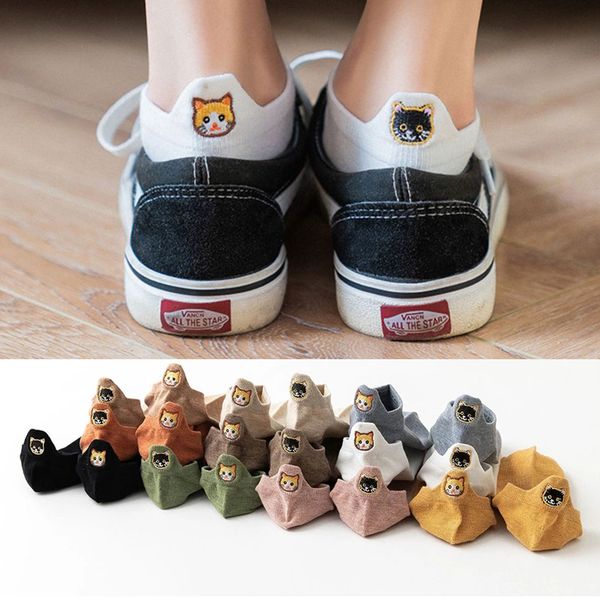 10 pairs cartoon cat embroidery short sos women funny harajuku happy ankle sos woman cotton shallow mouth spring summer so, Black;white
10 pairs cartoon cat embroidery short sos women funny harajuku happy ankle sos woman cotton shallow mouth spring summer so, Black;white
