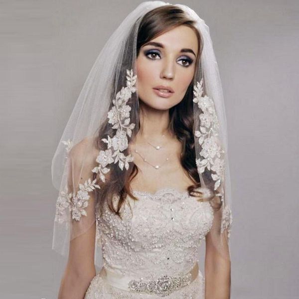 bridal veils veil high-end charm beautiful double-layer celebrities with the same exquisite silver thread floral hair comb, Black
bridal veils veil high-end charm beautiful double-layer celebrities with the same exquisite silver thread floral hair comb, Black