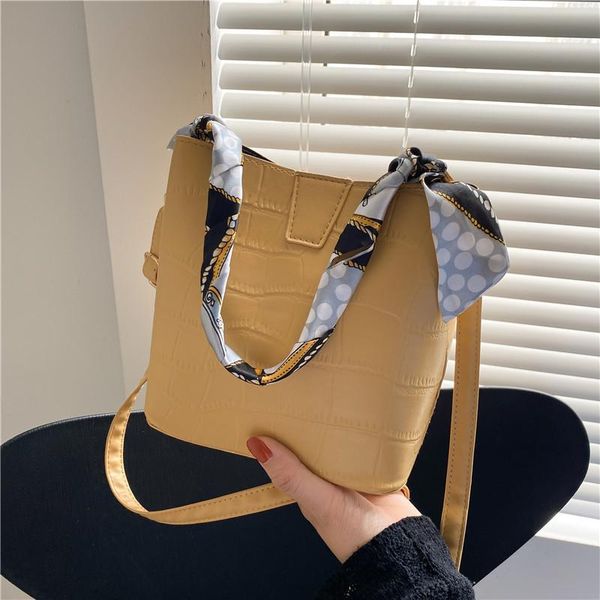 shoulder bags textured retro handbag female 2021 fashion simple silk scarf bucket bag version solid color atmospheric messenger
shoulder bags textured retro handbag female 2021 fashion simple silk scarf bucket bag version solid color atmospheric messenger