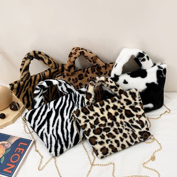 women portable zipper new fashion trend handbag chain plush bag messenger crossbody shoulder bag, Red;black
women portable zipper new fashion trend handbag chain plush bag messenger crossbody shoulder bag, Red;black