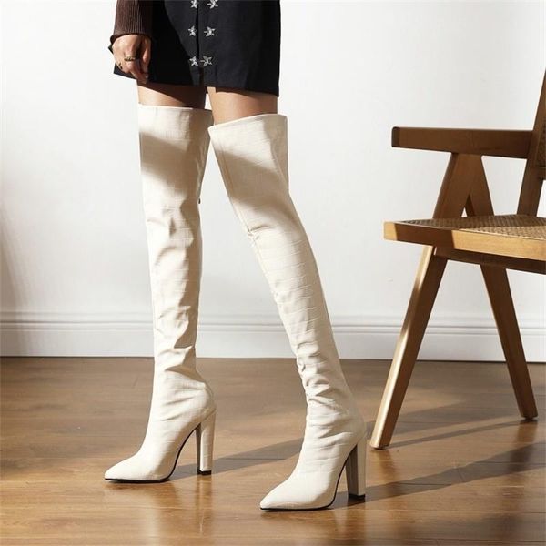 dress shoes autumn winter 2021 thick heel low knee high boots women's patent leather large size 40-43 chengdu z, Black
dress shoes autumn winter 2021 thick heel low knee high boots women's patent leather large size 40-43 chengdu z, Black