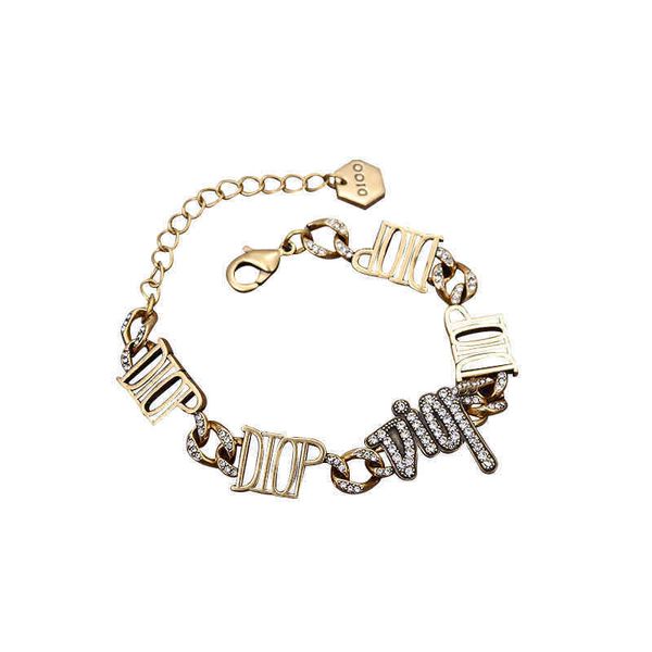 the jewel online new fashion bracelet, wheat chain, exaggerated bracelet chain sound. jewellry online, Black
the jewel online new fashion bracelet, wheat chain, exaggerated bracelet chain sound. jewellry online, Black