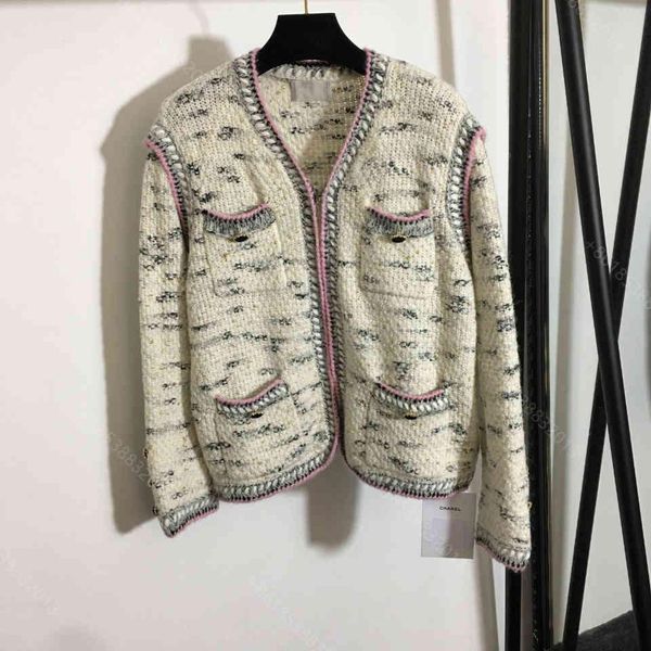 fashion designer clothes sweater coat women girl wool knit cardigan sweaters hoodie v-neck long sleeve pearl knitted hoodies coats logo shir, White;black
fashion designer clothes sweater coat women girl wool knit cardigan sweaters hoodie v-neck long sleeve pearl knitted hoodies coats logo shir, White;black
