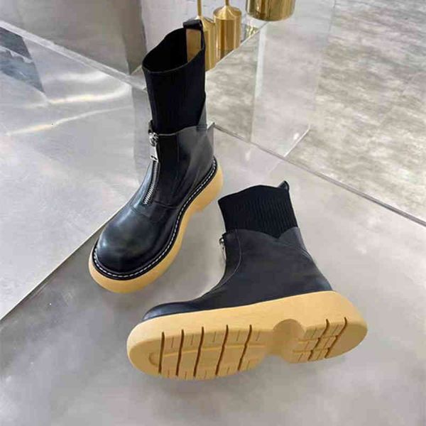 boots 2021 classic leather designer womens boots front zipper thick bottom platform desert wool lace up martin winter bare 94ic, Black
boots 2021 classic leather designer womens boots front zipper thick bottom platform desert wool lace up martin winter bare 94ic, Black