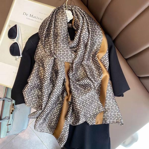 scarves 2021 design brand silk summer women shawls and wraps print hijabs scarfs foulard femme pashmina beach stoles luxury, Blue;gray
scarves 2021 design brand silk summer women shawls and wraps print hijabs scarfs foulard femme pashmina beach stoles luxury, Blue;gray