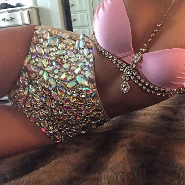 bikinis set bling rhinestones bikini bra halter body chain high waist panty bathing suits summer beach swimsuit tankini
bikinis set bling rhinestones bikini bra halter body chain high waist panty bathing suits summer beach swimsuit tankini