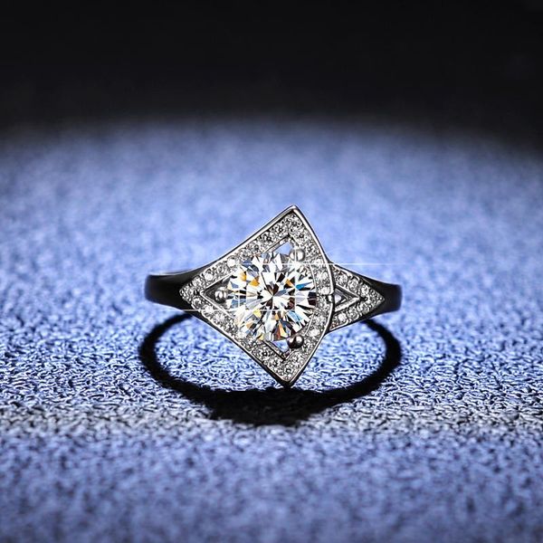 cluster rings moissanite ring woman 925 silver mini skirt fan style engagement wedding bands fine jewelry, Golden;silver
cluster rings moissanite ring woman 925 silver mini skirt fan style engagement wedding bands fine jewelry, Golden;silver