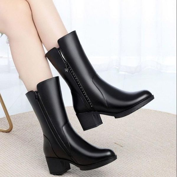 boots plus size warm winter women shoes non-slip comfortable genuine leather woman wool snow 2021, Black
boots plus size warm winter women shoes non-slip comfortable genuine leather woman wool snow 2021, Black