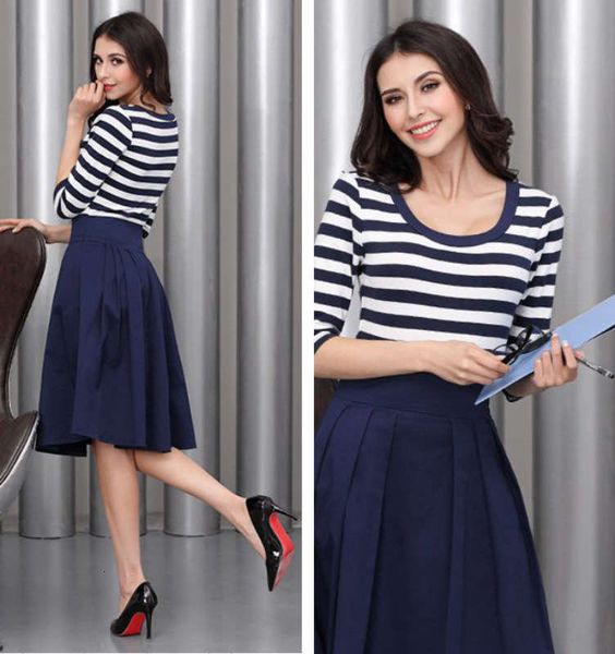 short casual dresses summer skirt sell round neck navy stripe 3 / 4 sleeve swing dress, Black;gray
short casual dresses summer skirt sell round neck navy stripe 3 / 4 sleeve swing dress, Black;gray
