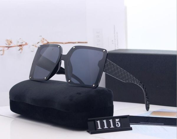 2021 men and women driving high-definition big frame face repair sunglasses high-definition resin lens complete set with box, White;black
2021 men and women driving high-definition big frame face repair sunglasses high-definition resin lens complete set with box, White;black