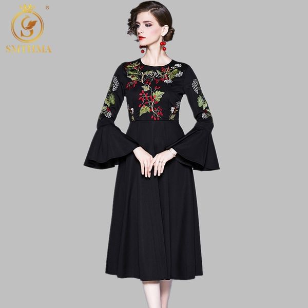 fashion designer runway black long dress women's flare sleeve flowers embroidery elegant party dresses vestidos 210520, Black;gray
fashion designer runway black long dress women's flare sleeve flowers embroidery elegant party dresses vestidos 210520, Black;gray