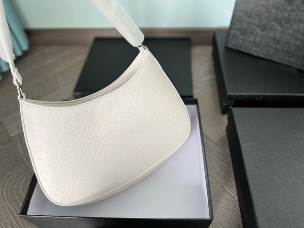 women fashion bags high-quality brand designer shoulder bag soft matte wallets simple lady totes contracted purse
women fashion bags high-quality brand designer shoulder bag soft matte wallets simple lady totes contracted purse