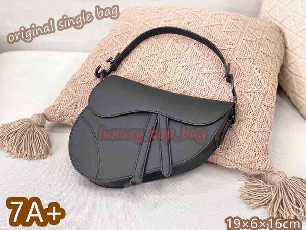 bags designer handbag lady with letters shoulder bag genuine leather black palm size:19*6*16cm flip magnetic buckle open andluxury
bags designer handbag lady with letters shoulder bag genuine leather black palm size:19*6*16cm flip magnetic buckle open andluxury