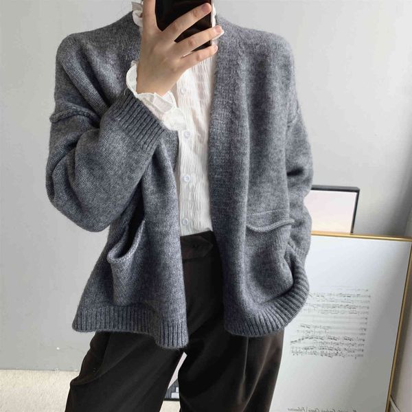 women's sweaters female sweater with v-cleavage, korean college-style cardigan loose collar v vintage jacket vodm, White;black
women's sweaters female sweater with v-cleavage, korean college-style cardigan loose collar v vintage jacket vodm, White;black